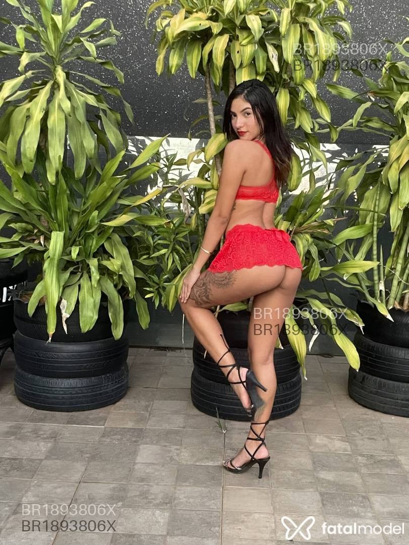 Acompanhante mulher morena (o) de olhos castanhos em Dourados - Raianny Soares