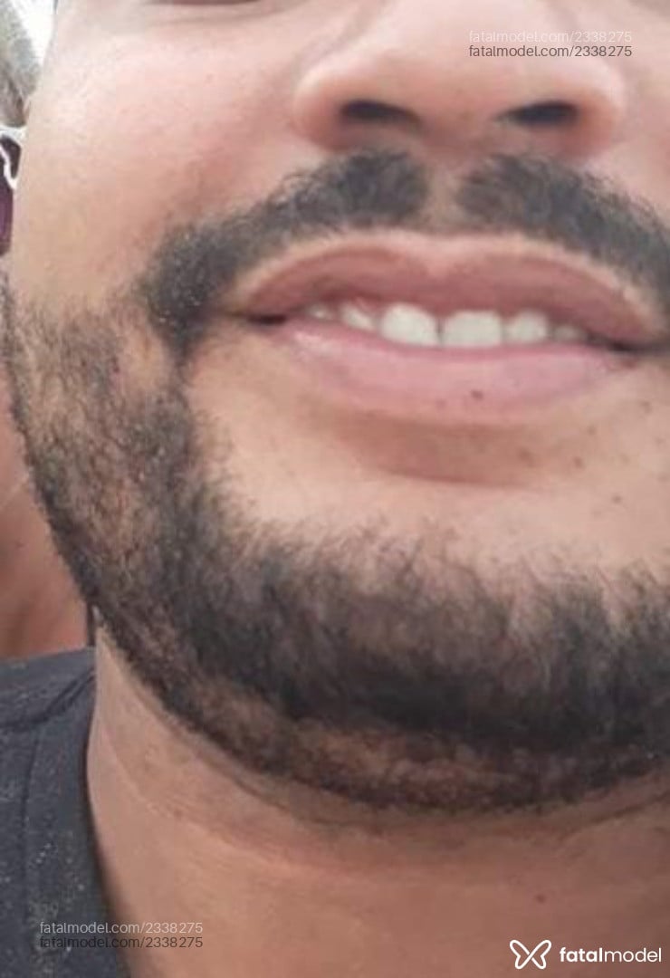 Acompanhante homem morena (o) de olhos castanhos em Pelotas - Edu