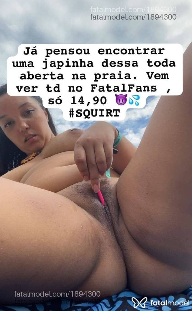 Acompanhante mulher morena (o) de olhos pretos - Japaa