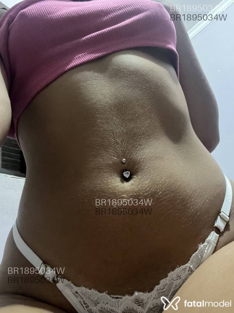 Acompanhante mulher com cabelo castanho de olhos castanhos em São Paulo - Maria Julia