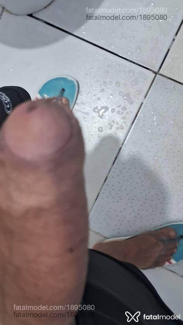 Acompanhante homem com cabelo castanho de olhos pretos em Palmas - Radames