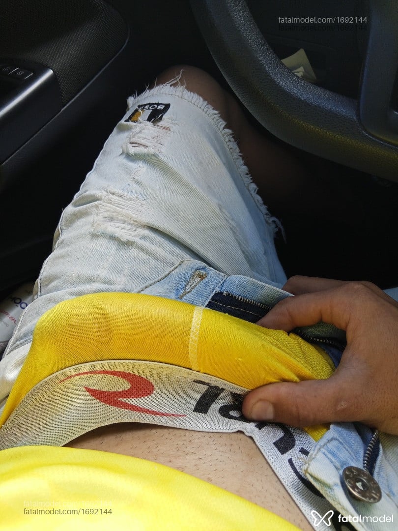 Acompanhante homem com cabelo castanho de olhos pretos em Ribeirão Preto - Uberaba
