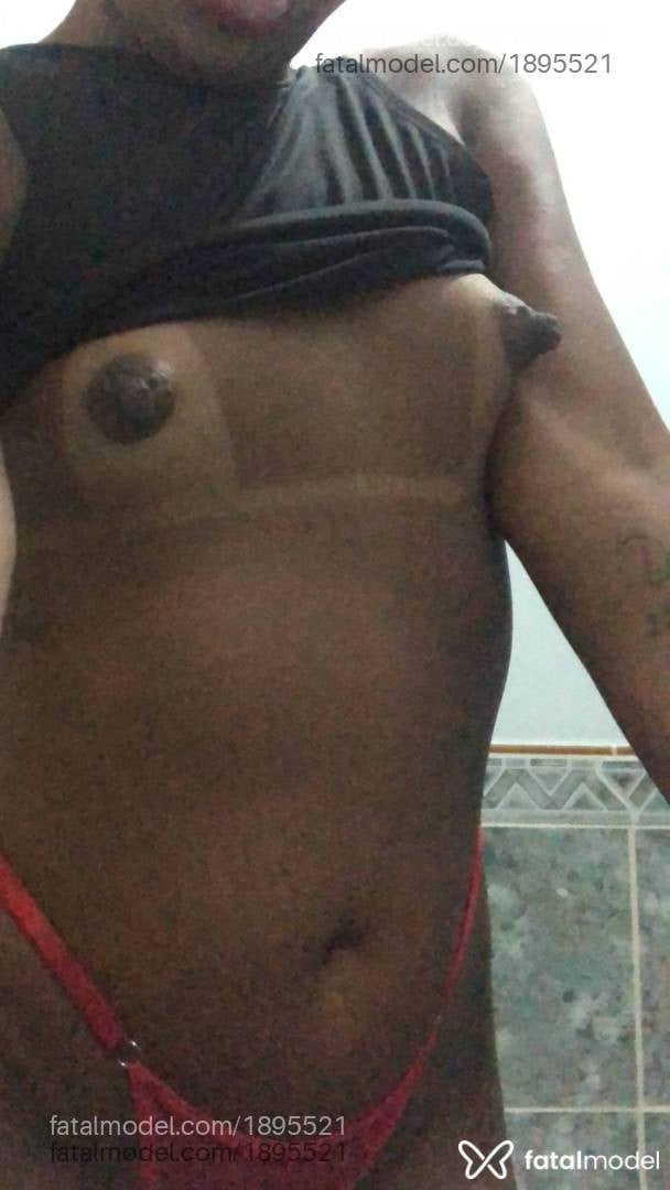 Acompanhante mulher morena (o) de olhos pretos em Macaé - LORENA QUEIROZ