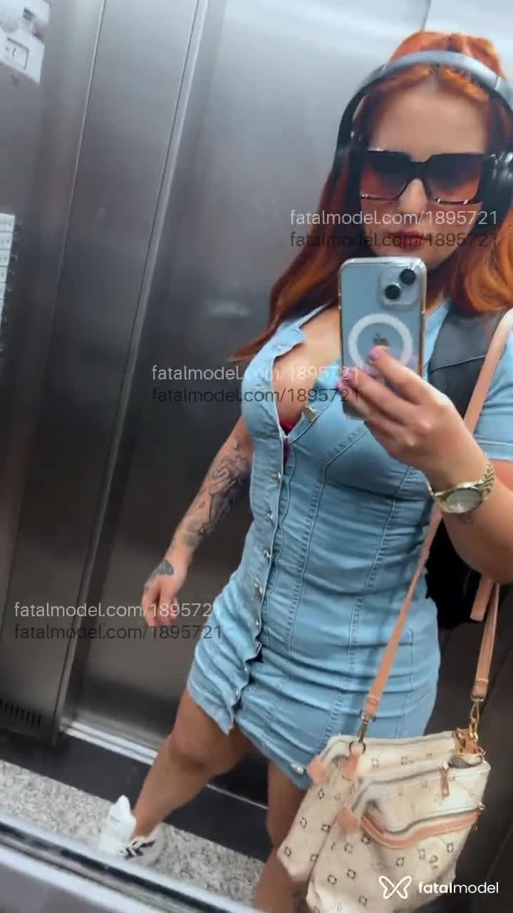 Acompanhante mulher ruiva (o) de olhos castanhos em São Paulo - Nick Zay