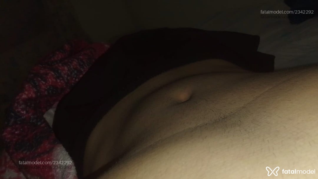 Acompanhante homem morena (o) de olhos castanhos em Virtual - Micael