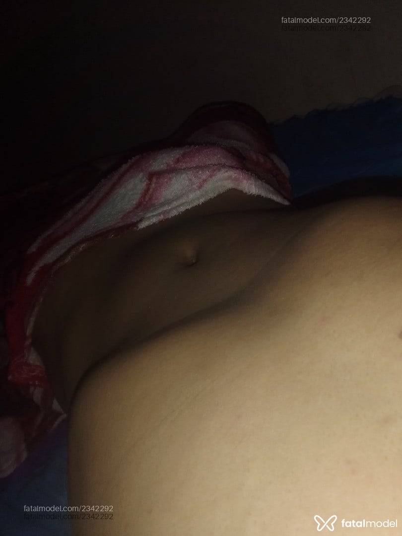 Acompanhante homem morena (o) de olhos castanhos em Virtual - Micael