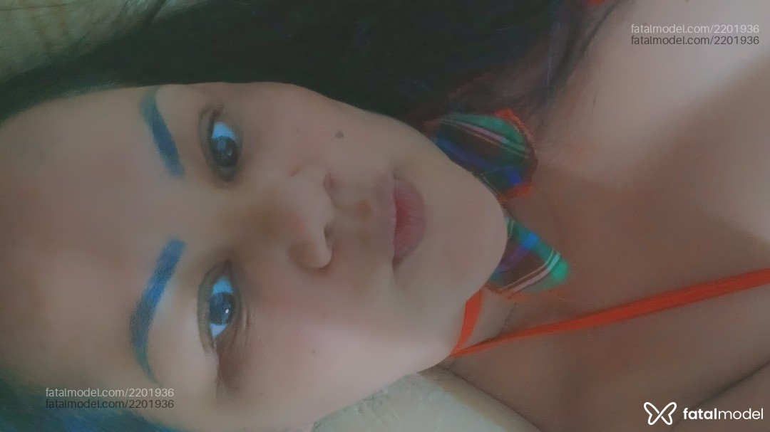 Acompanhante mulher morena (o) de olhos castanhos em Virtual Acompanhante mulher morena (o) de olhos castanhos em Virtual - Rosa Negra