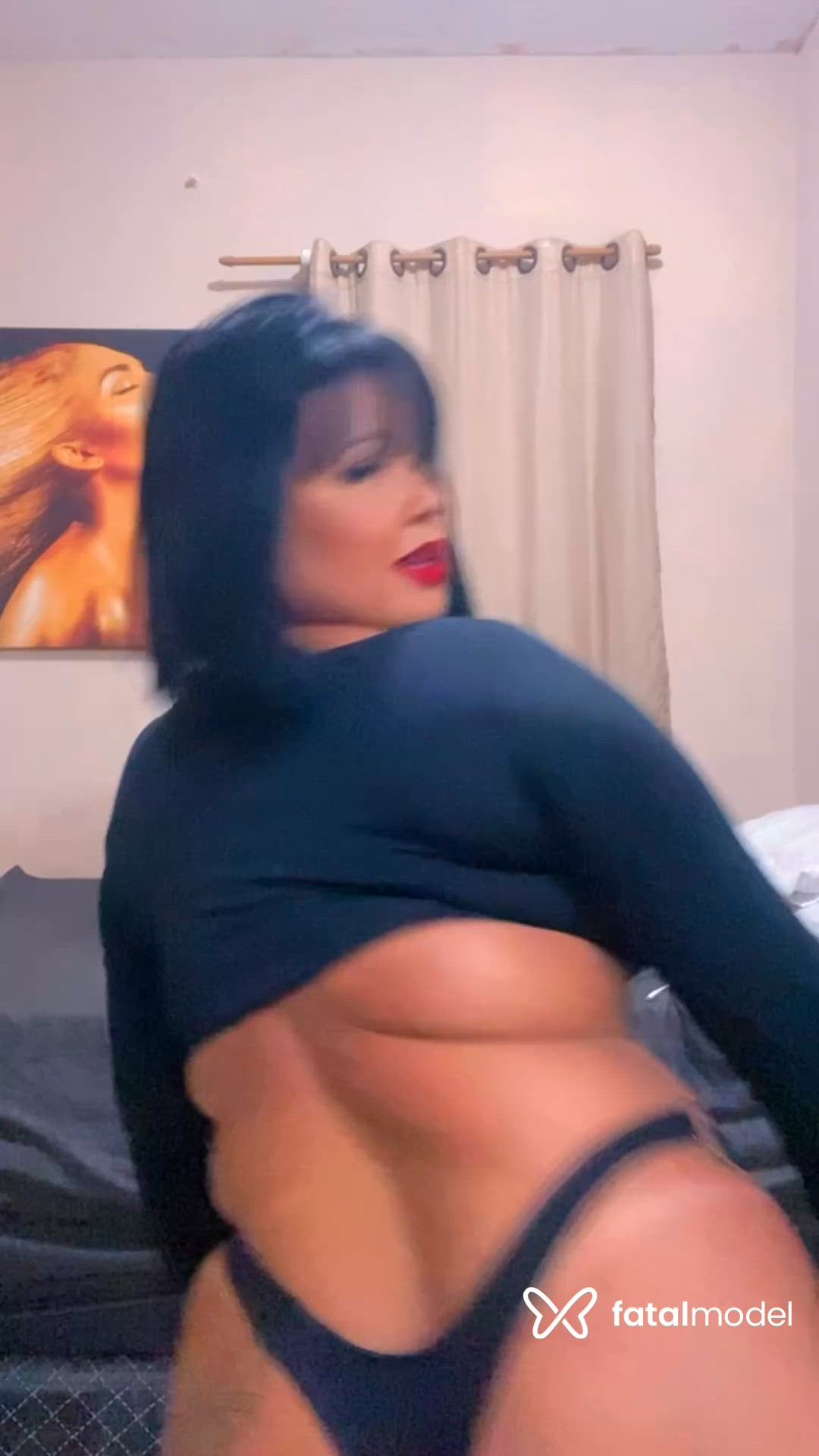 Acompanhante mulher com cabelo castanho de olhos castanhos - Amanda Mendes Acompanhante mulher com cabelo castanho de olhos castanhos - Amanda Mendes