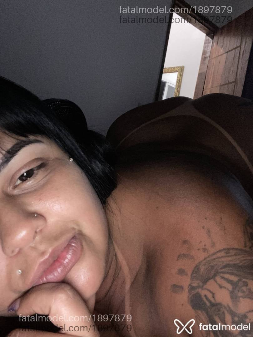 Acompanhante mulher com cabelo castanho de olhos castanhos em Cabo Frio - Amanda Mendes