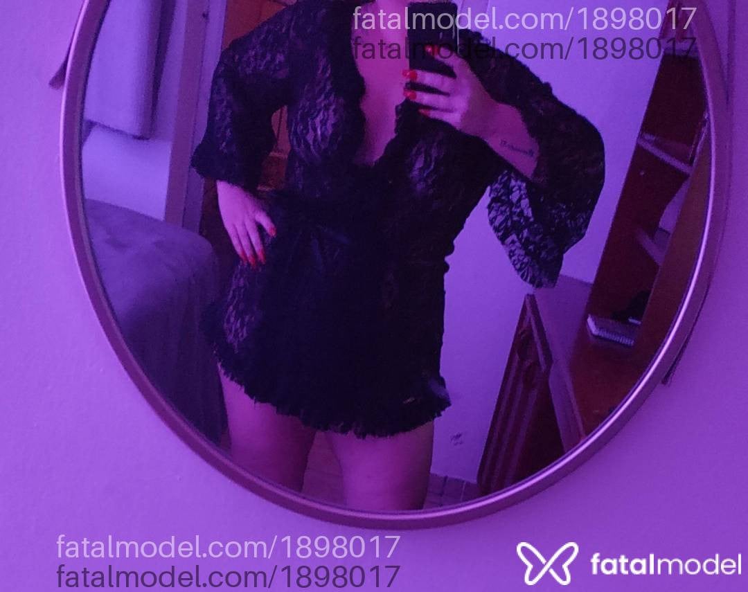 Acompanhante mulher loira (o) de olhos mel em Tubarão - Camila Lopes