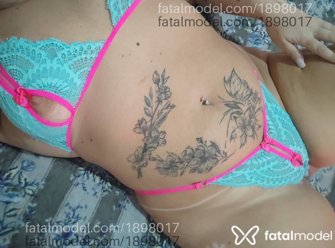 Acompanhante mulher loira (o) de olhos mel em Criciúma - Camila Lopes
