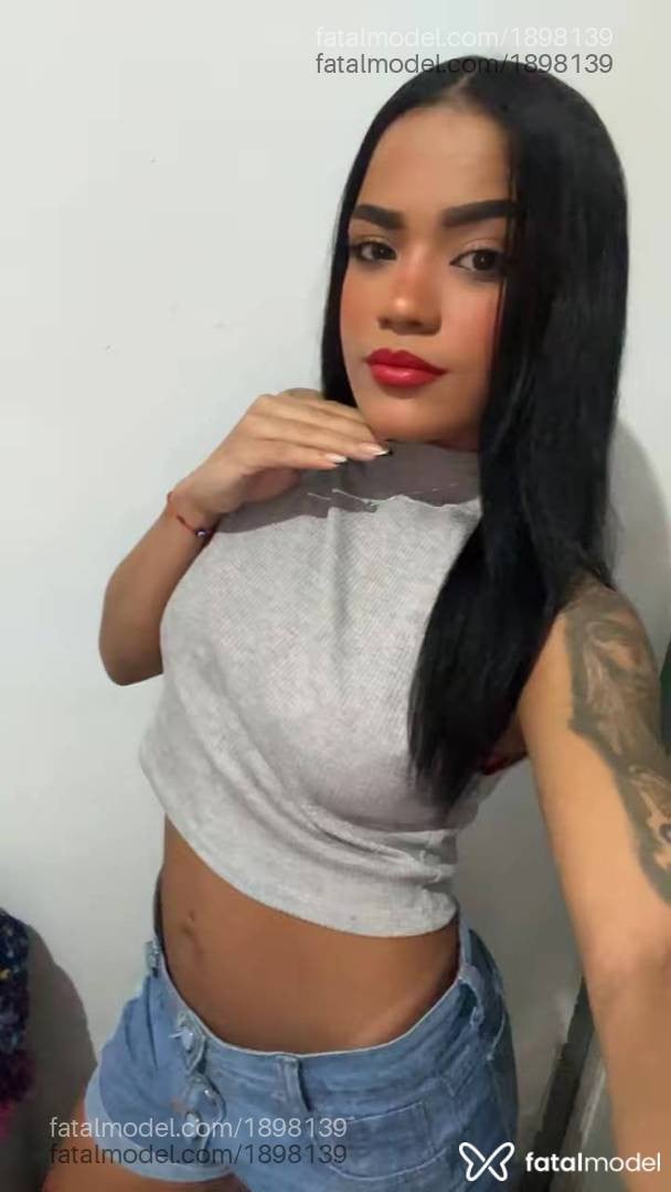 Acompanhante mulher morena (o) de olhos castanhos - Mel Vitória