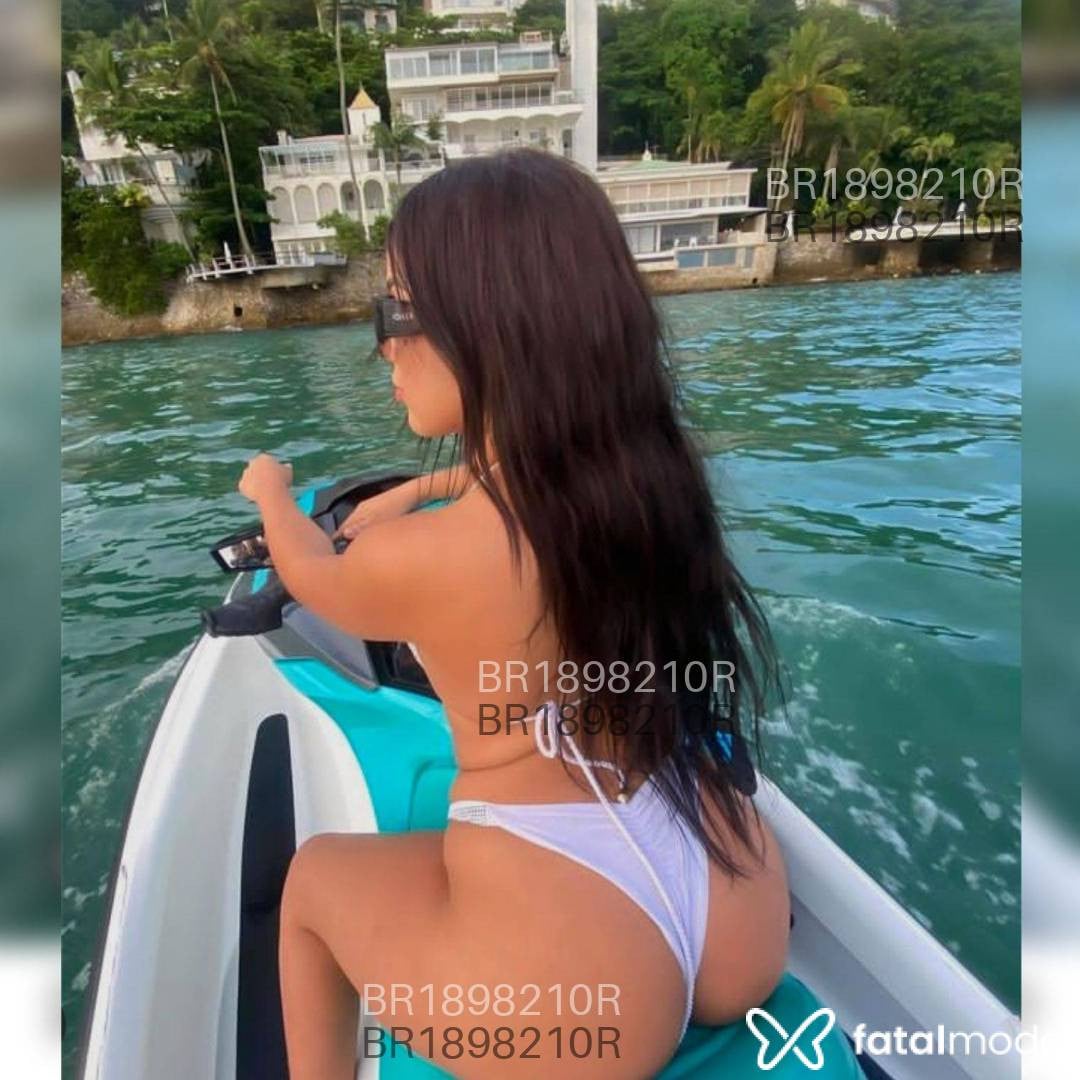Acompanhante mulher com cabelo castanho de olhos mel em São Paulo Acompanhante mulher com cabelo castanho de olhos mel em São Paulo - Juliah limma