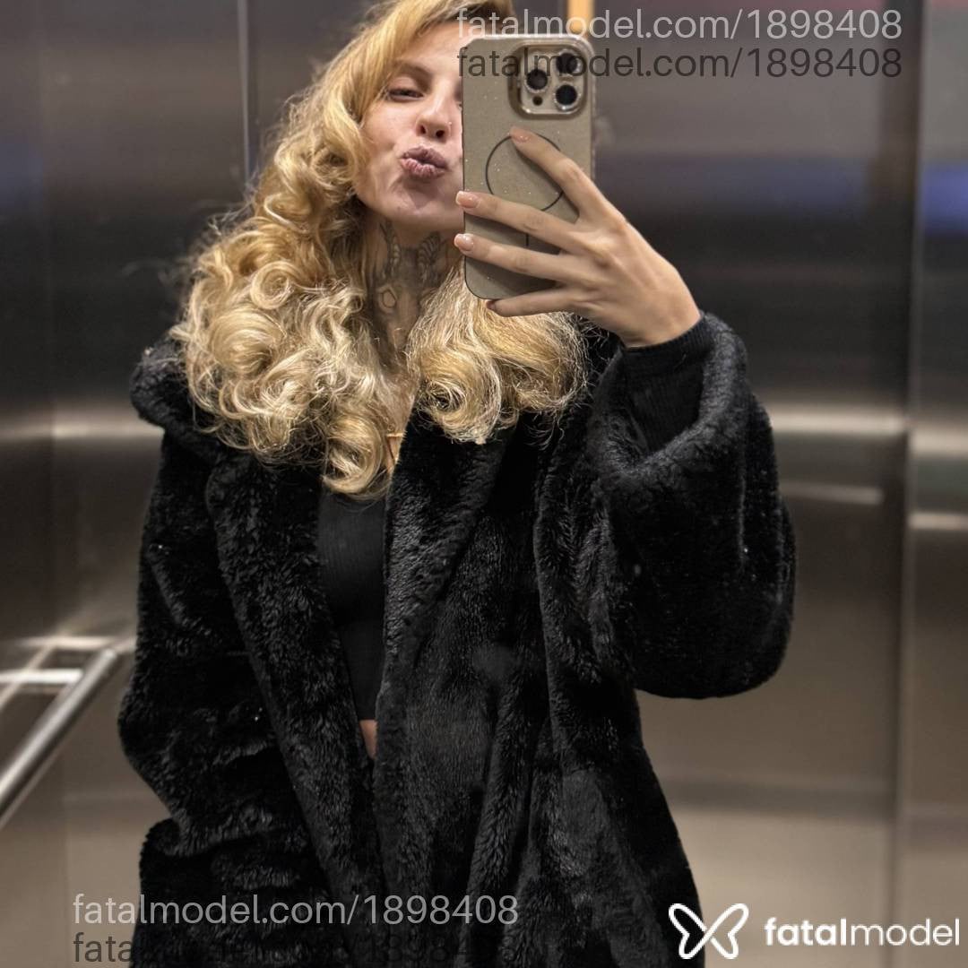 Acompanhante mulher loira (o) de olhos verdes em São Paulo - Catarina Meize