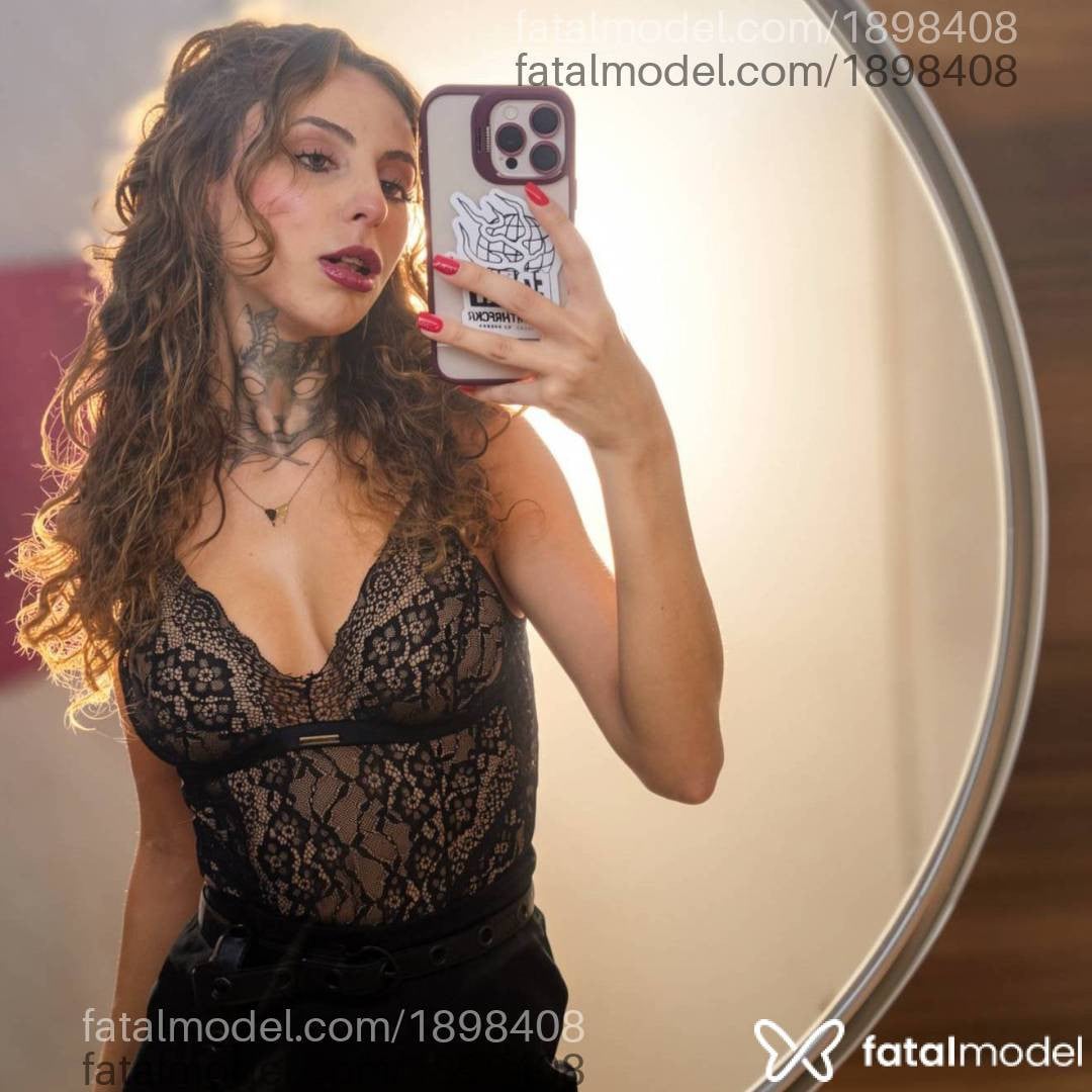Acompanhante mulher loira (o) de olhos verdes em São Paulo - Catarina Meize