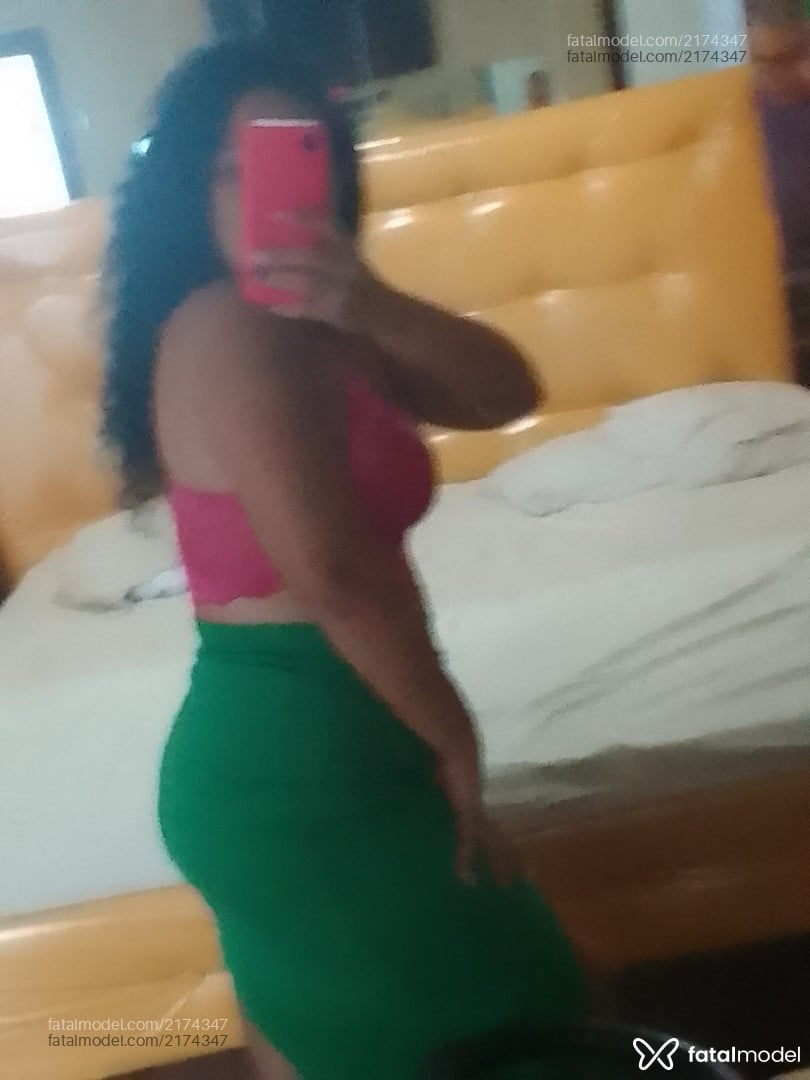 Acompanhante mulher morena (o) de olhos pretos em Rio de Janeiro - Shaffira Sousa