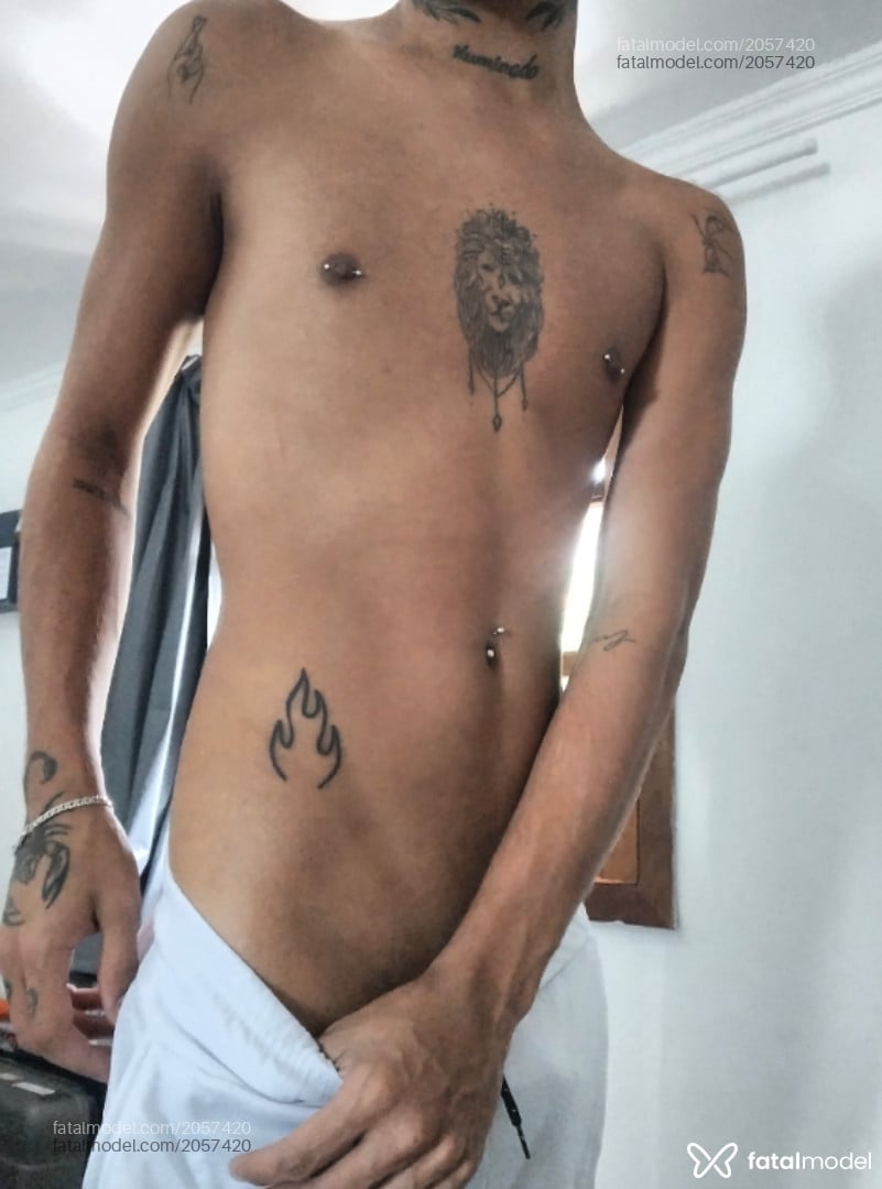 Acompanhante homem loira (o) de olhos pretos em São Paulo - Cleibe