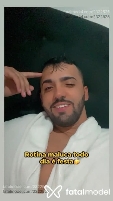 Acompanhante homem morena (o) de olhos pretos em São Paulo Acompanhante homem morena (o) de olhos pretos em São Paulo - Rodrigo