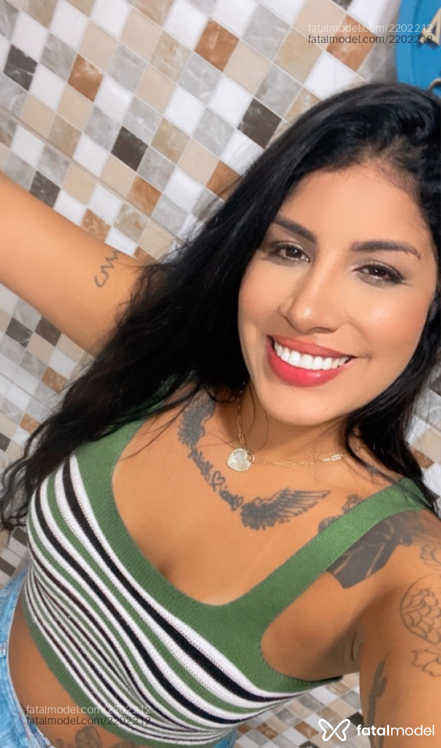 Acompanhante mulher morena (o) de olhos castanhos em Serra - Luana