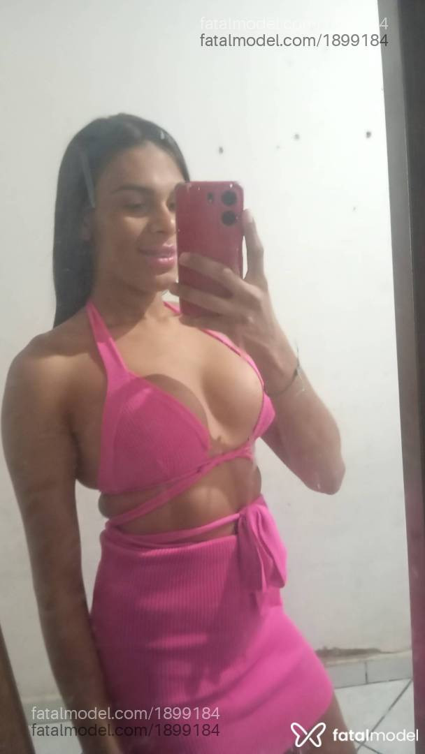 Acompanhante mulher trans com cabelo castanho de olhos mel em Brumado Acompanhante mulher trans com cabelo castanho de olhos mel em Brumado - Rayka