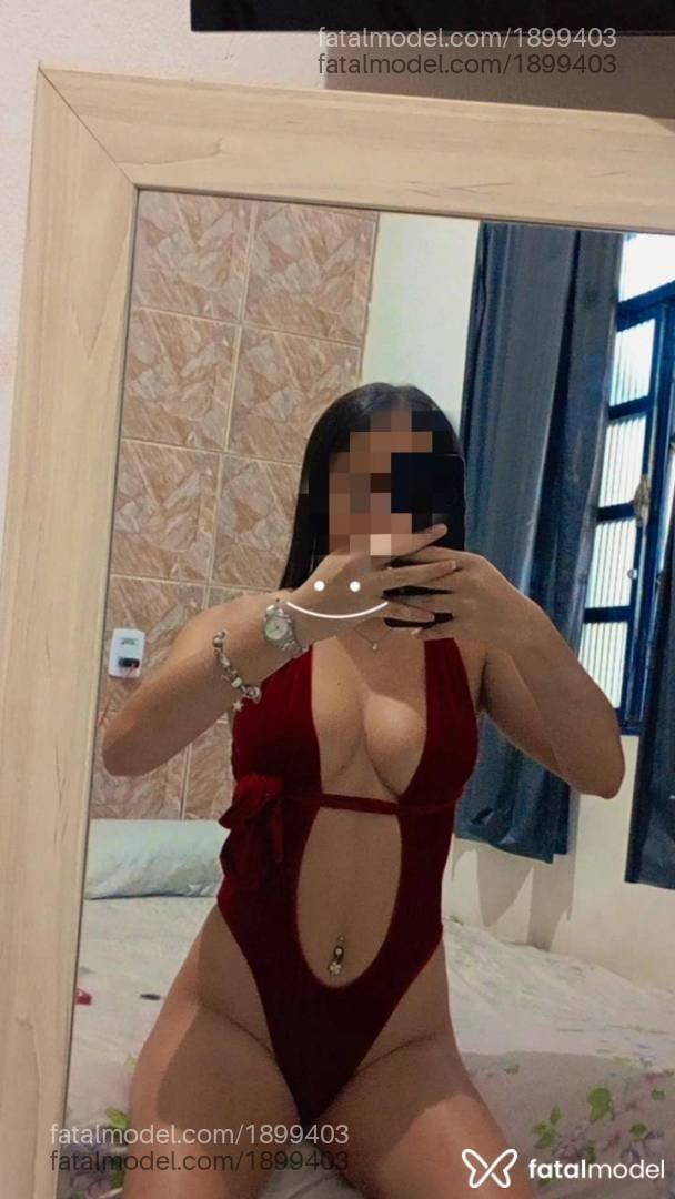 Acompanhante mulher com cabelo castanho de olhos castanhos em Volta Redonda - Mary