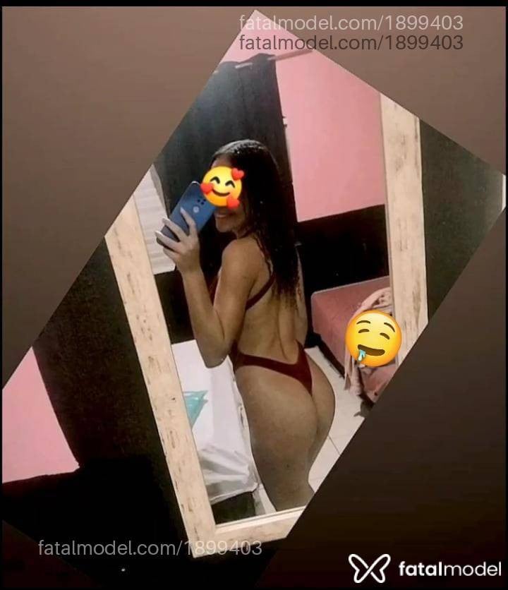 Acompanhante mulher com cabelo castanho de olhos castanhos - Mary