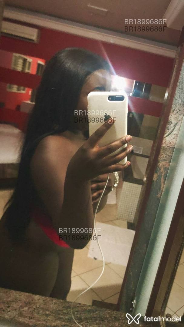 Acompanhante mulher morena (o) de olhos castanhos em Passos - Soraya