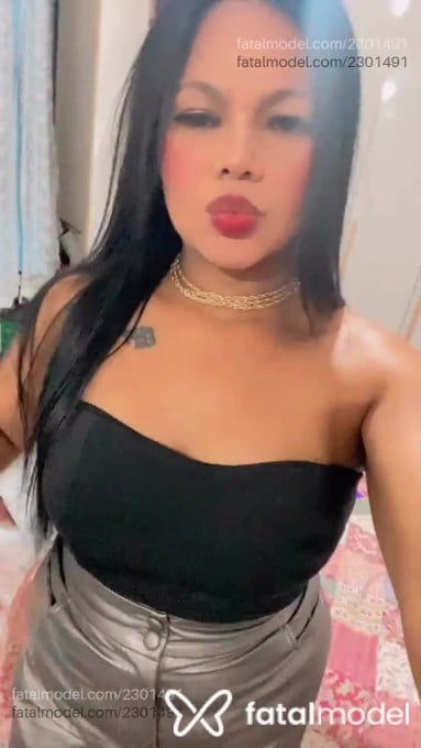 Acompanhante mulher morena (o) de olhos castanhos em São Paulo Acompanhante mulher morena (o) de olhos castanhos em São Paulo - Analise