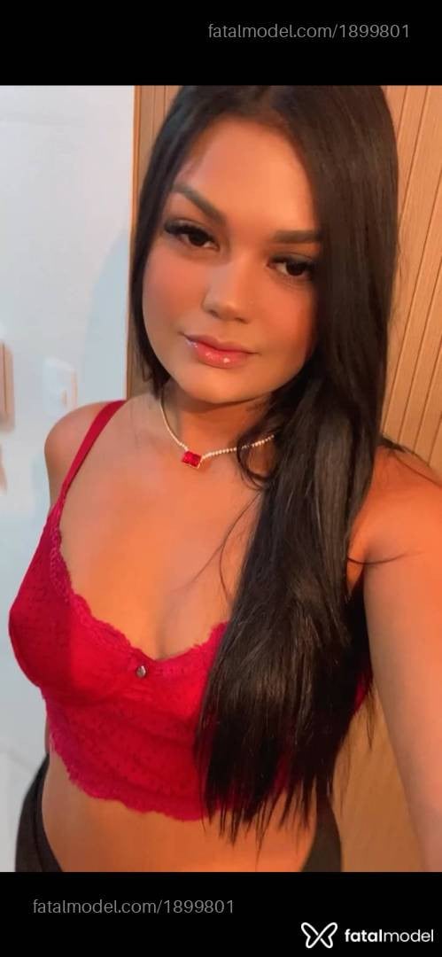Acompanhante mulher morena (o) de olhos pretos em Rio Verde - Hellen