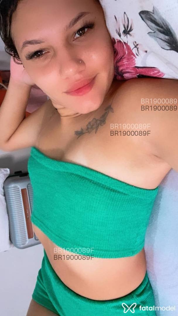 Acompanhante mulher loira (o) de olhos castanhos em Uberaba - Marcela Ferreira