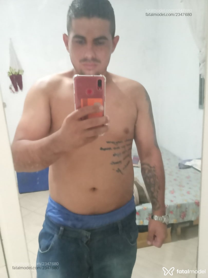 Acompanhante homem morena (o) de olhos castanhos em Cruzeiro Acompanhante homem morena (o) de olhos castanhos em Cruzeiro - Ricardo Almeida