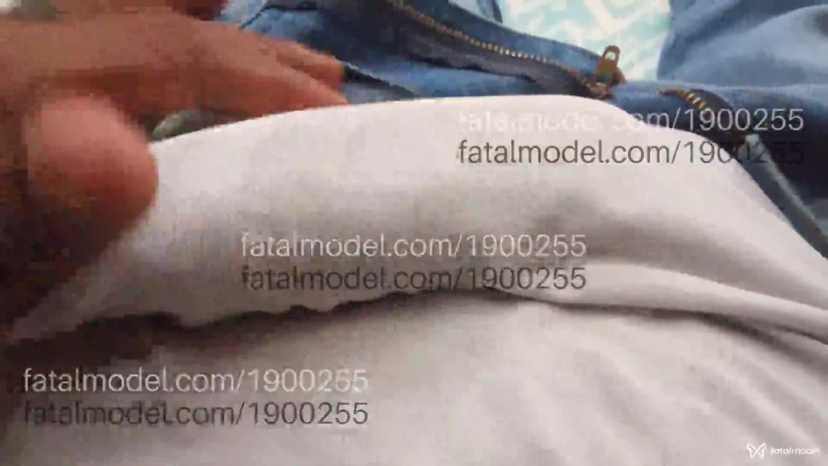 Acompanhante homem morena (o) de olhos castanhos - Rodrigo Acompanhante homem morena (o) de olhos castanhos - Rodrigo