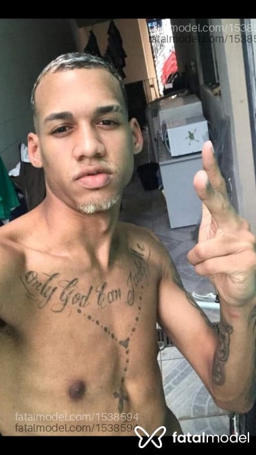 Acompanhante homem morena (o) de olhos castanhos em São Paulo - Hugo