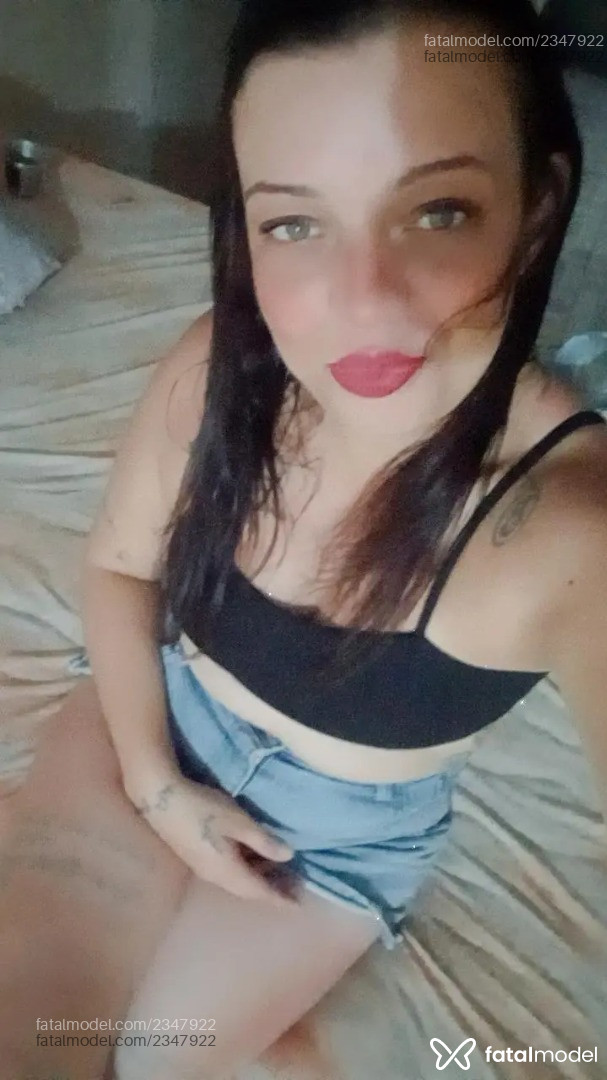 Acompanhante mulher com cabelo castanho de olhos verdes - Bruninha Acompanhante mulher com cabelo castanho de olhos verdes - Bruninha