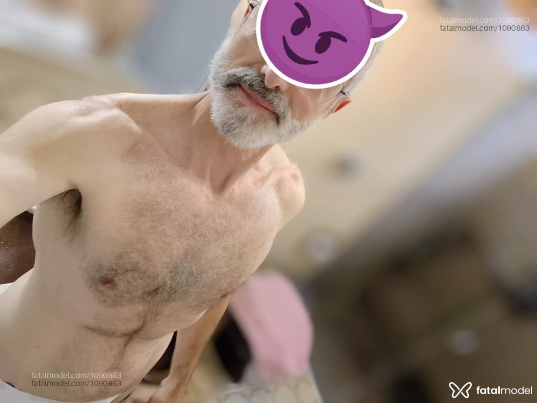 Acompanhante homem morena (o) de olhos castanhos em Porto Alegre - Black Vippmassagem