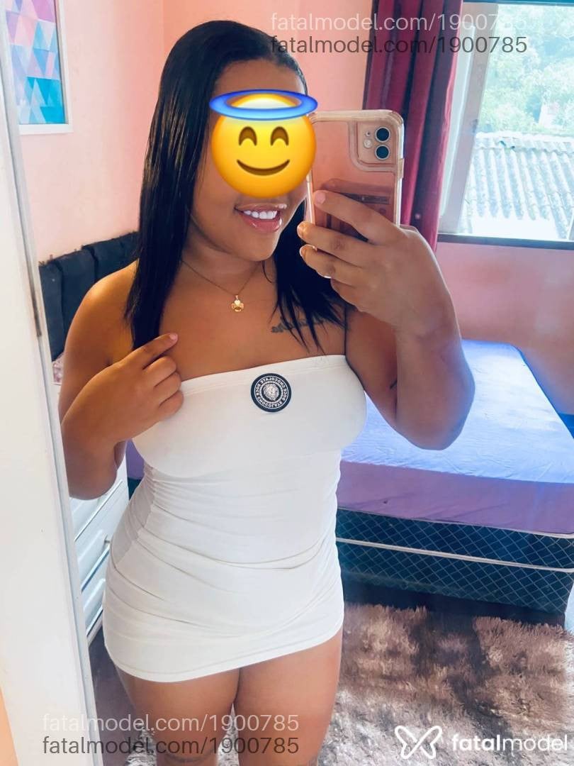 Acompanhante mulher morena (o) de olhos castanhos - Gaby