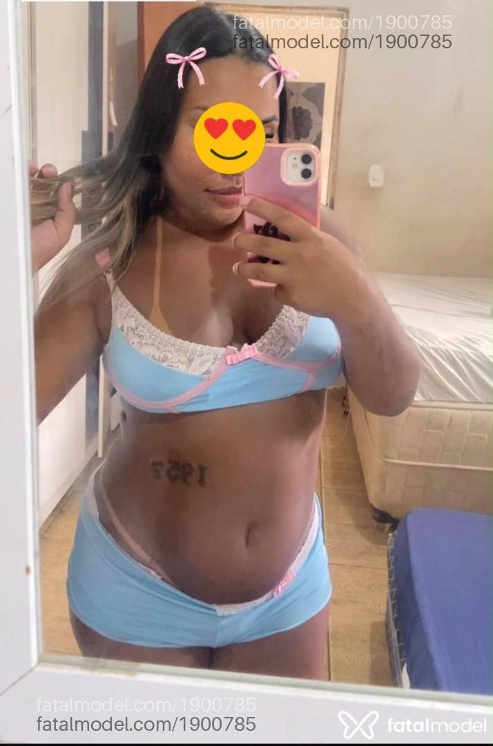 Acompanhante mulher morena (o) de olhos castanhos - Gaby