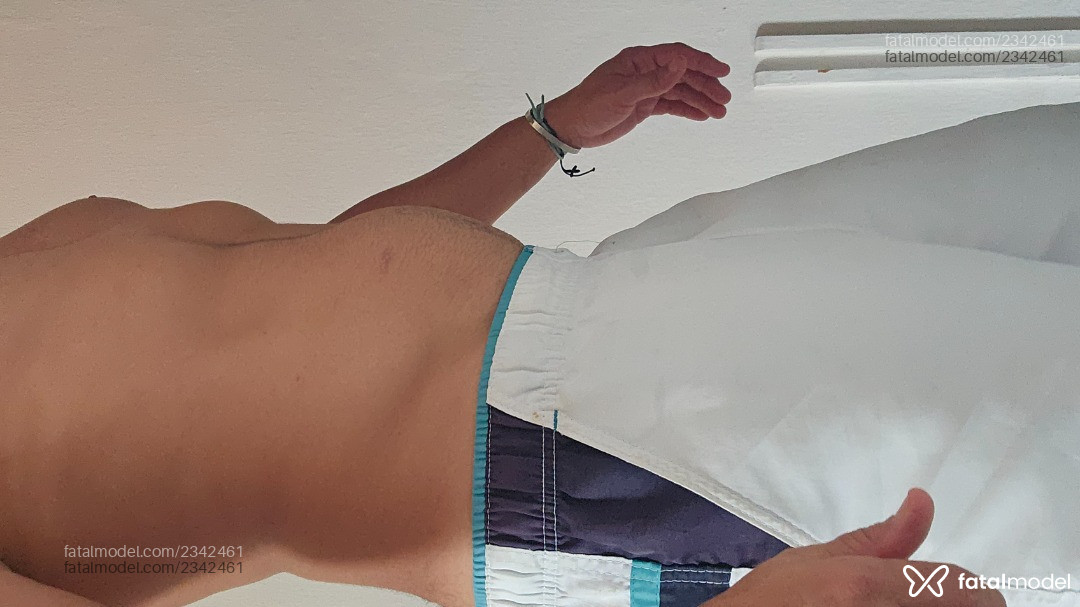 Acompanhante homem com cabelo castanho de olhos castanhos em Virtual - Juniorsurf