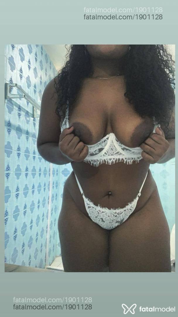 Acompanhante mulher morena (o) de olhos pretos em Petrolina - Tatty Marques
