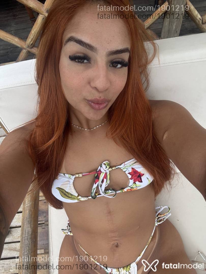 Acompanhante mulher ruiva (o) de olhos castanhos em Sorocaba - Alanna Chloe