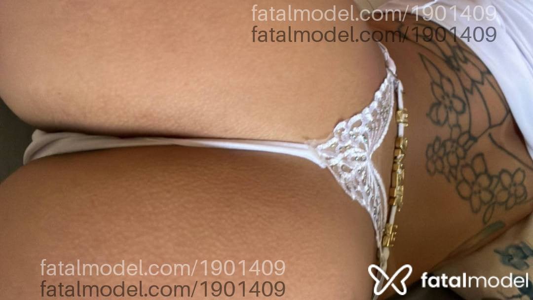Acompanhante mulher morena (o) de olhos castanhos - Milena