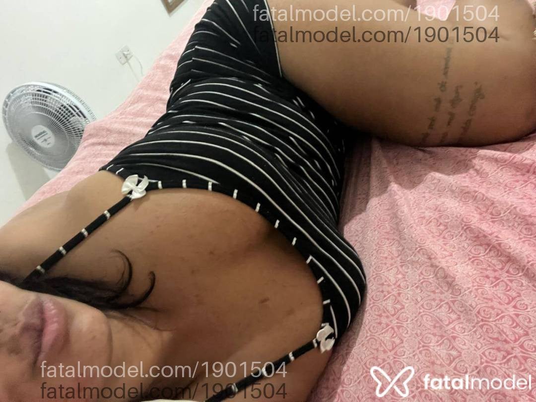 Acompanhante mulher morena (o) de olhos castanhos - Lavínia Magnara