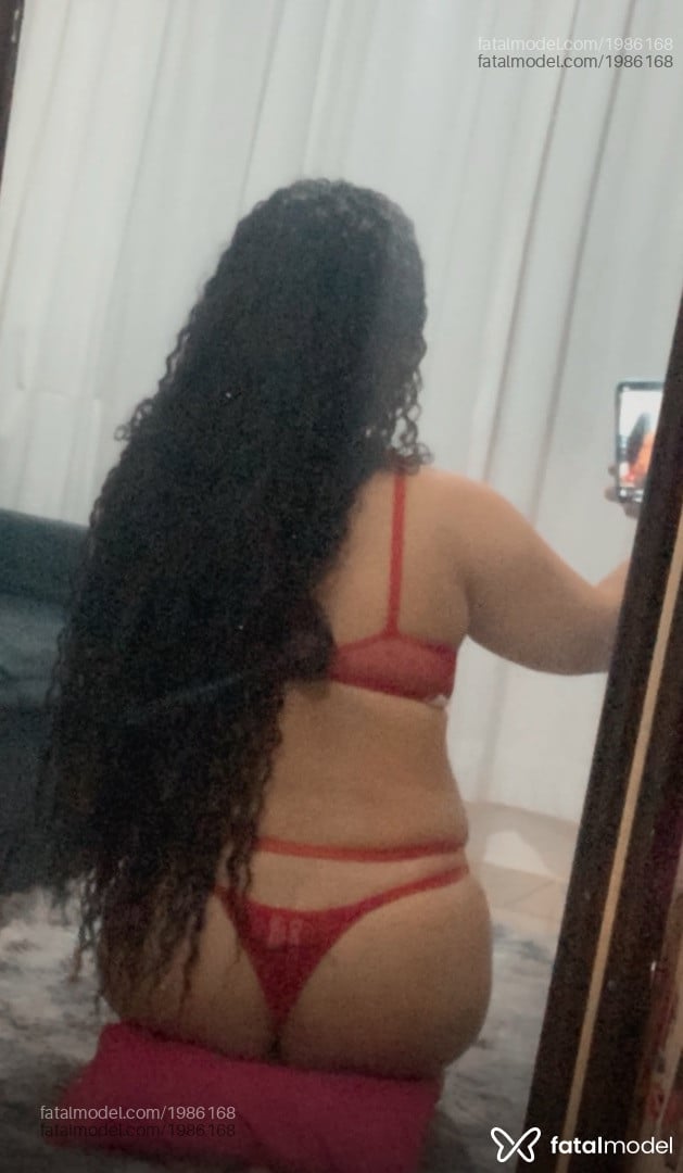Acompanhante mulher com cabelo castanho de olhos castanhos em Florianópolis - Samantha