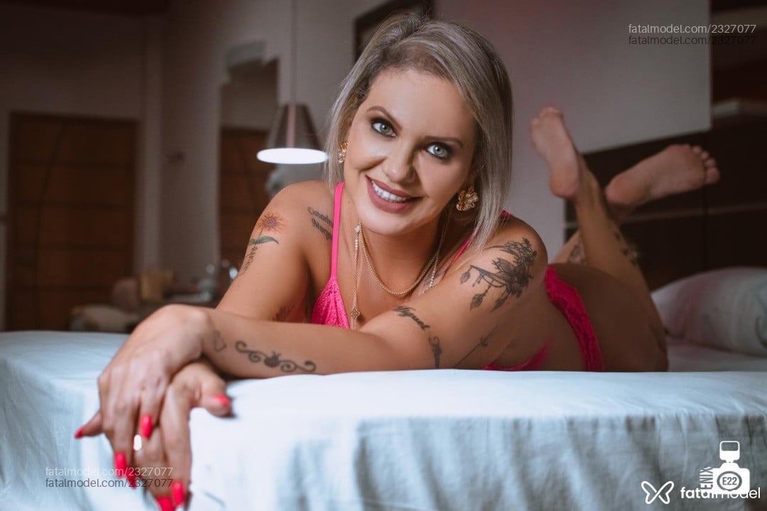 Acompanhante mulher loira (o) de olhos verdes em Campinas - Mel Lopes