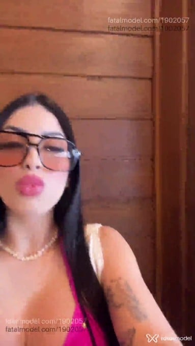 Acompanhante mulher morena (o) de olhos mel em Lins - Mavie Ferraz
