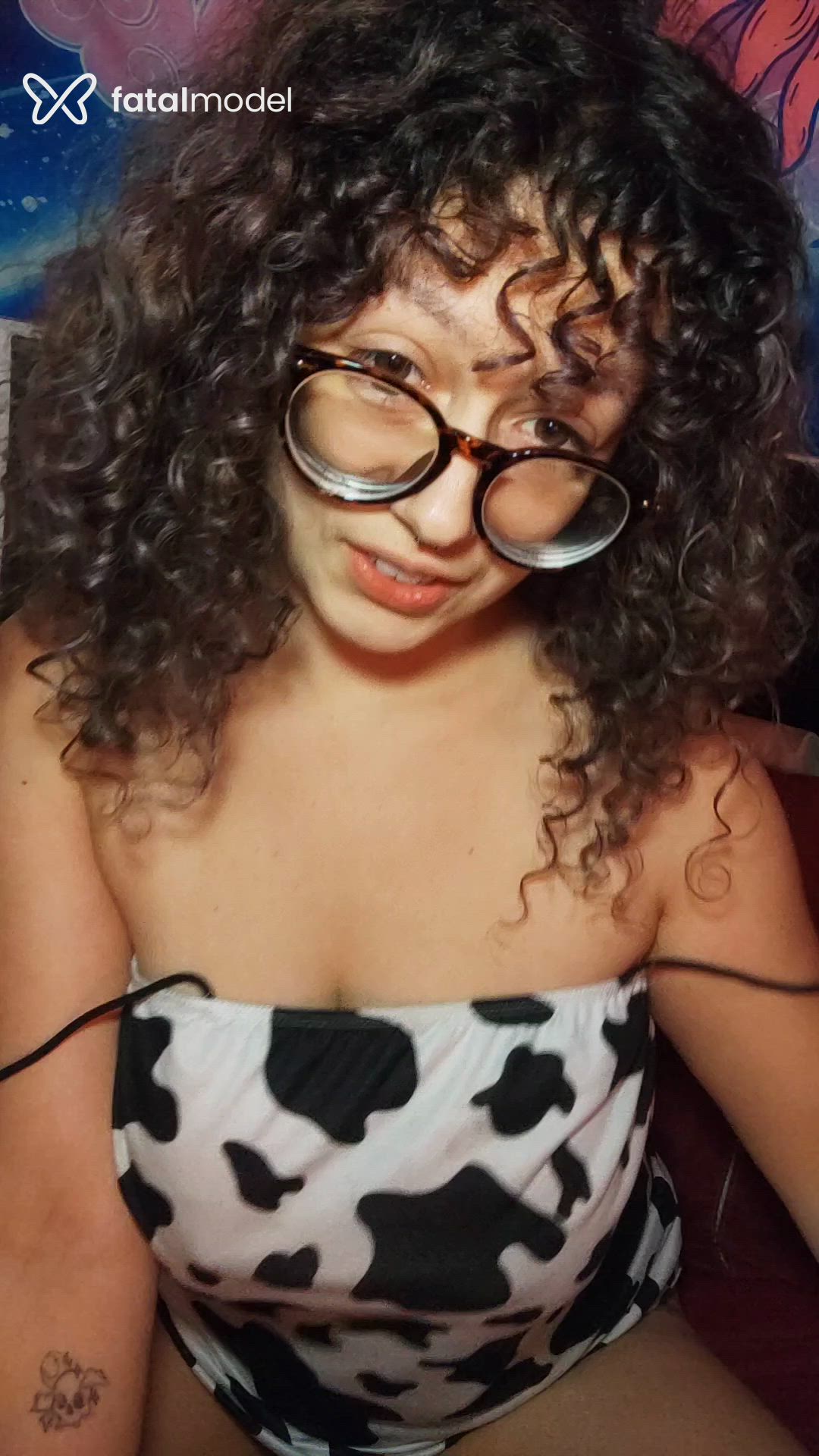 Acompanhante mulher com cabelo castanho de olhos castanhos - Kogumeladatrixx Acompanhante mulher com cabelo castanho de olhos castanhos - Kogumeladatrixx