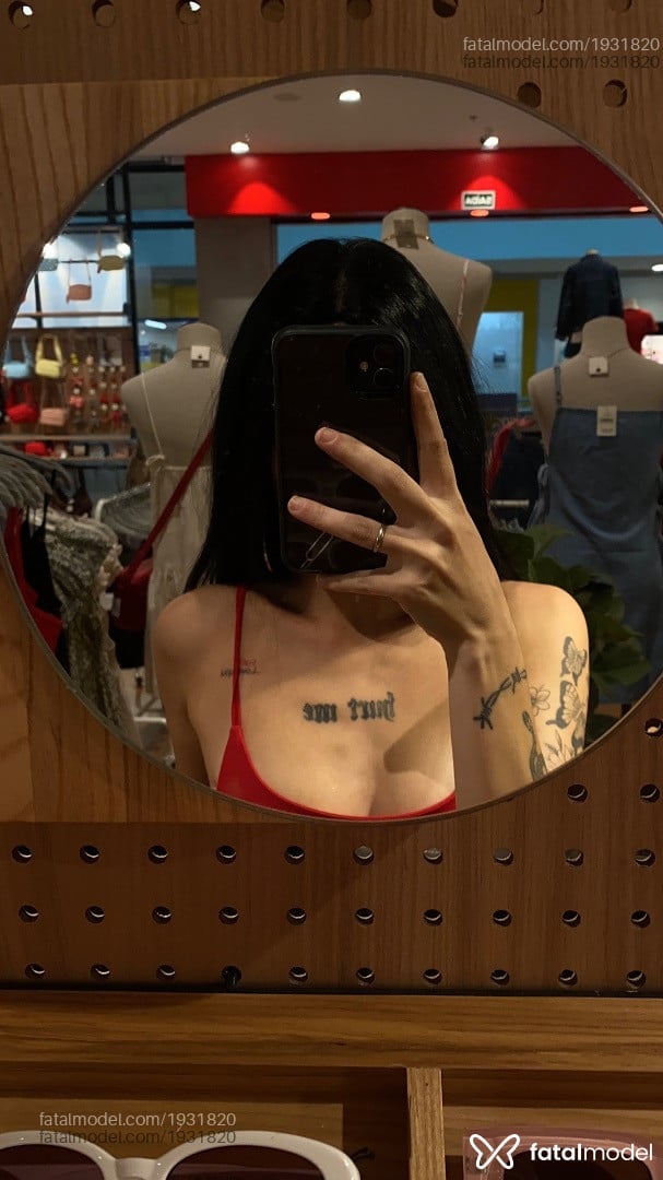 Acompanhante mulher ruiva (o) de olhos castanhos em São Paulo Acompanhante mulher ruiva (o) de olhos castanhos em São Paulo - Letisecret