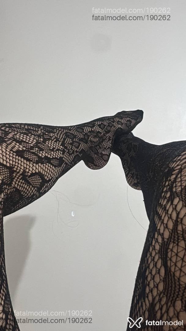 Acompanhante mulher com cabelo castanho de olhos castanhos - Vanessa