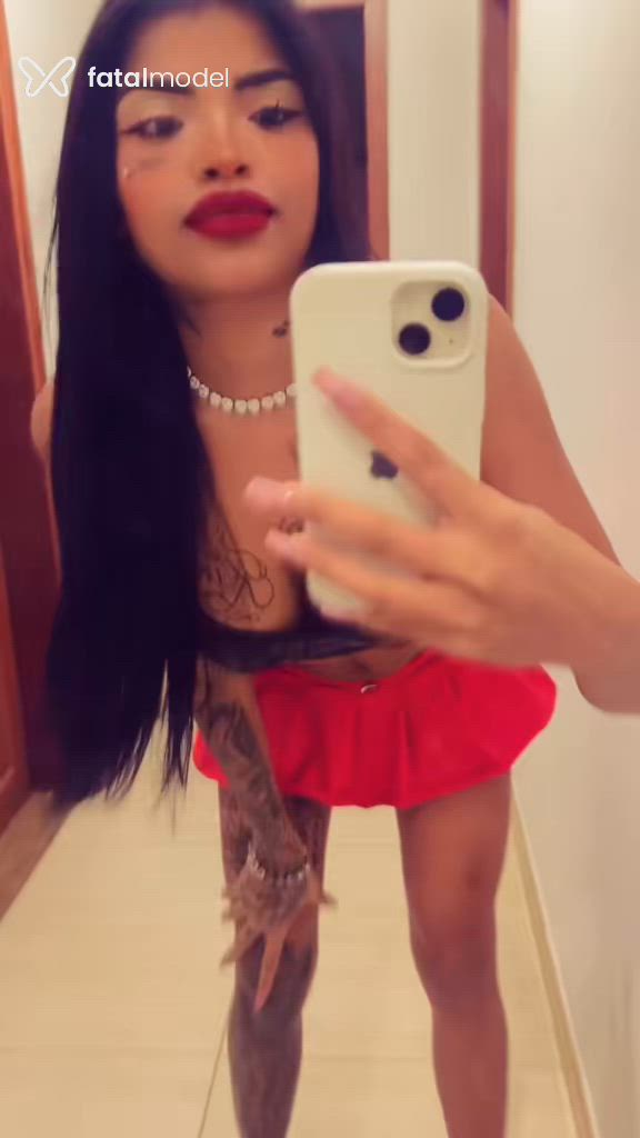 Acompanhante mulher morena (o) de olhos pretos em Florianópolis - Harielly ayumi