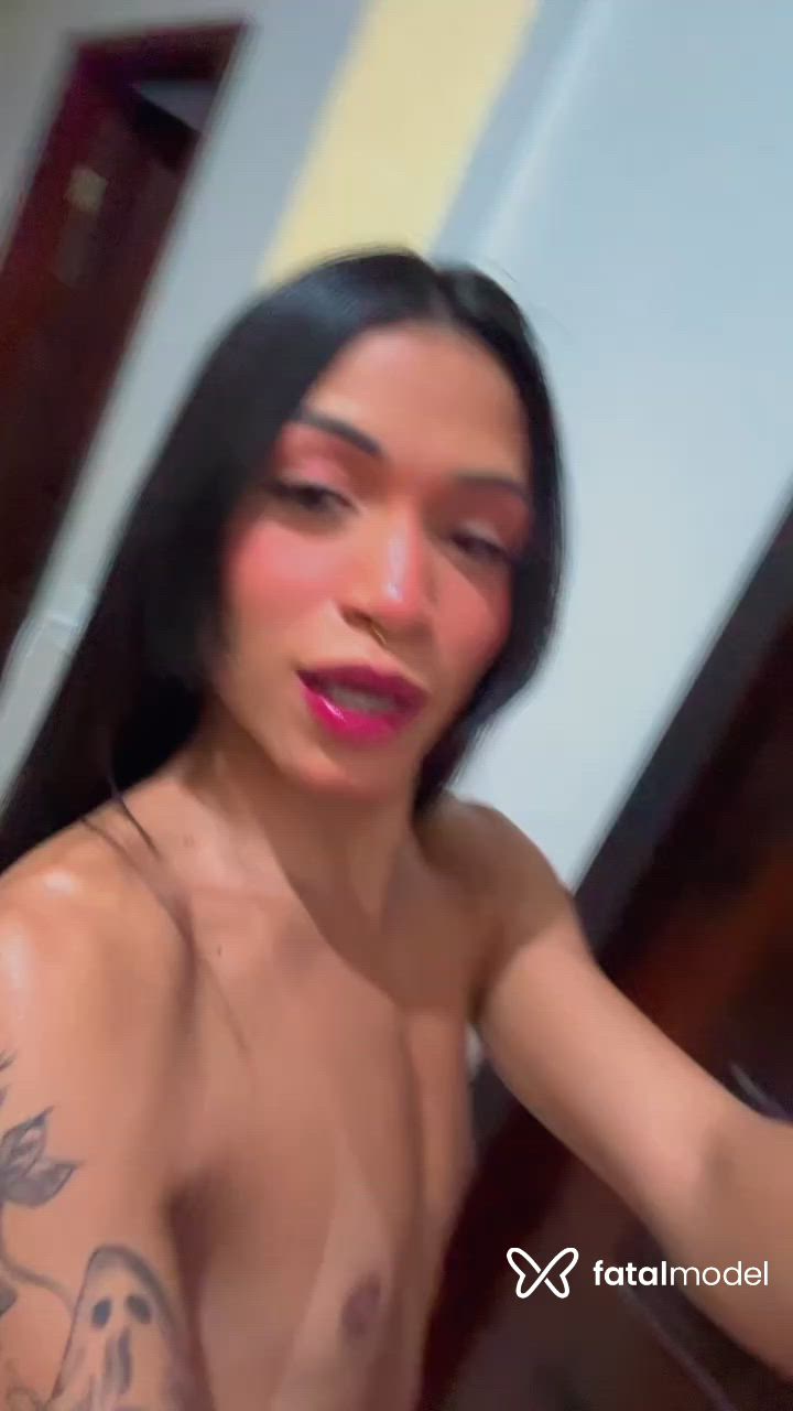 Acompanhante mulher trans morena (o) de olhos castanhos - Sthefanny